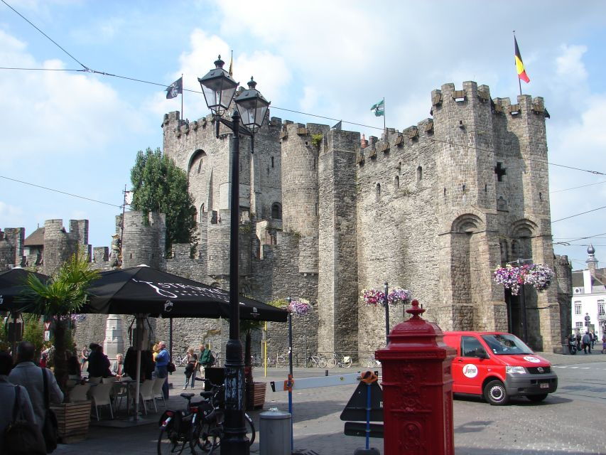 Ghent: Private 2-Hour Walking Tour