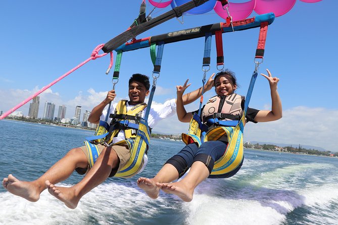 Gold Coast Tandem Parasail & V8 Jetboat Combo – 1 Location