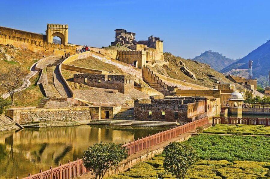 Golden Triangle and Varanasi 6-Day Private Tour From Delhi - Good To Know