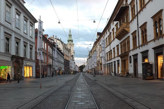 Graz Walking Tour With a Licensed Guide