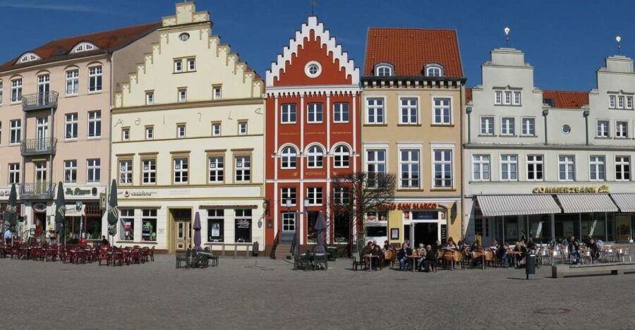 Greifswald: Private Guided Walking Tour - Good To Know