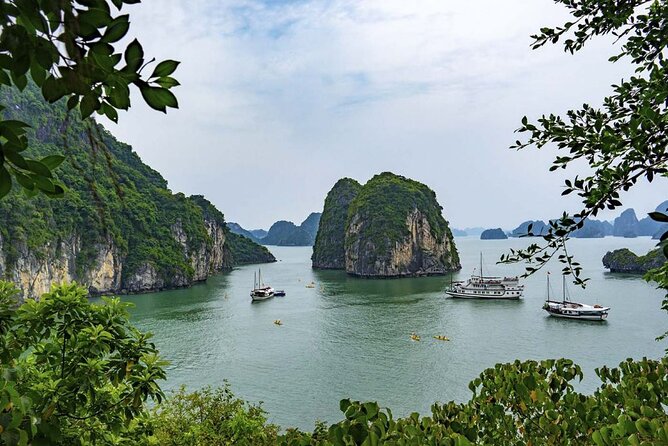 Halong Bay Cruise - Day Tours