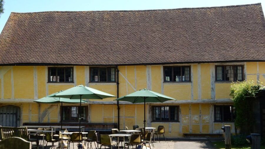 Henley: Smartphone Treasure Hunt Style Heritage Walks