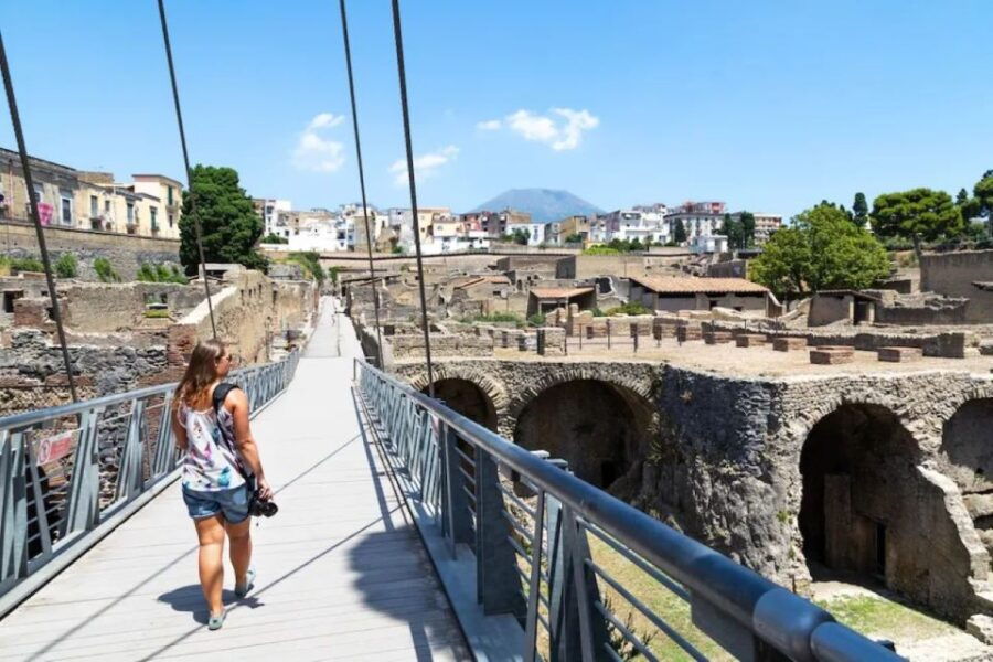 Herculaneum Small-Group Tour With a Local Guide - Good To Know