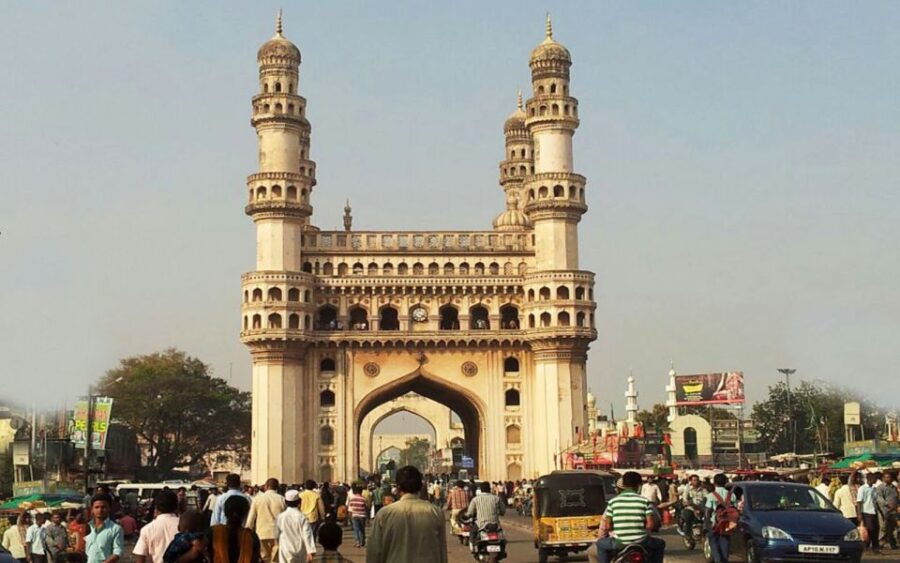 Hyderabad Private Tour With Charminar Mosque & Museum - Good To Know