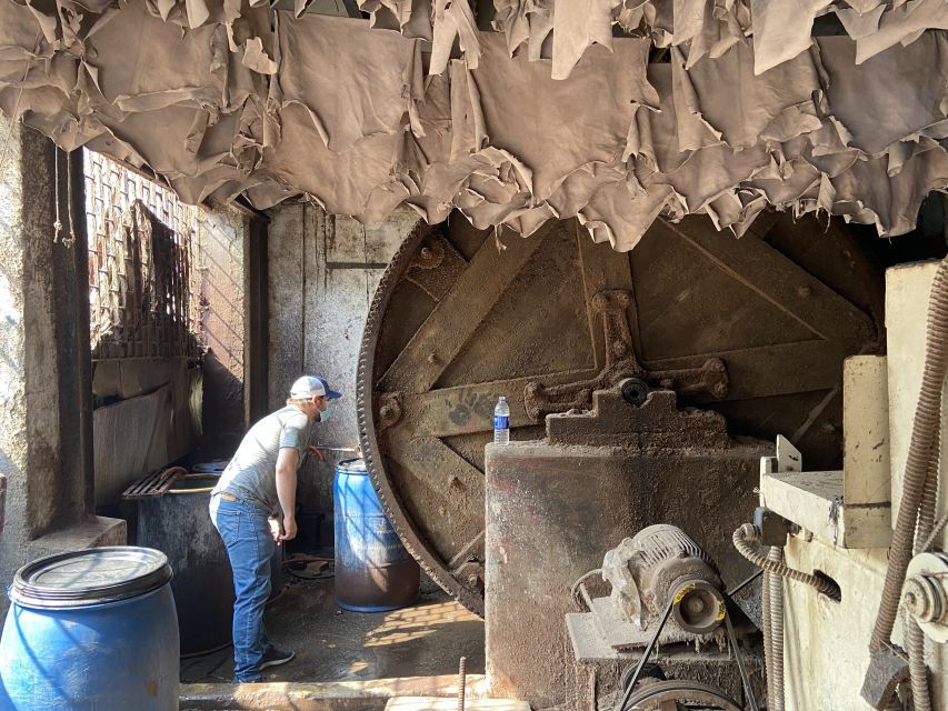 Inside Dharavi: Unveiling Mumbai's Slum Culture Tour - Good To Know