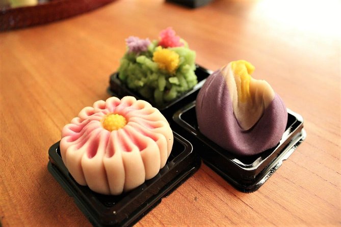 Japanese Sweets Making With a Skilled Artisan - Good To Know