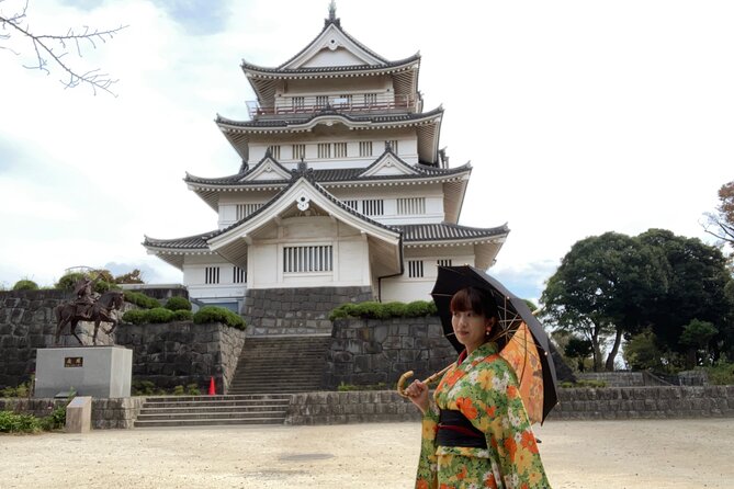 Kimono Dressing & Tea Ceremony Experience at a Beautiful Castle
