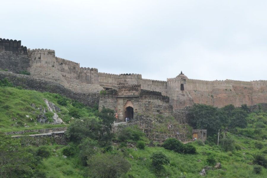 Kumbhalgarh and Ranakpur: Private Day Trip From Udaipur - Good To Know