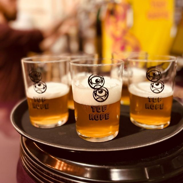 Liverpool: Brewery Bus Tour, 5 Breweries, 12 Beers, 1 Pizza - Good To Know