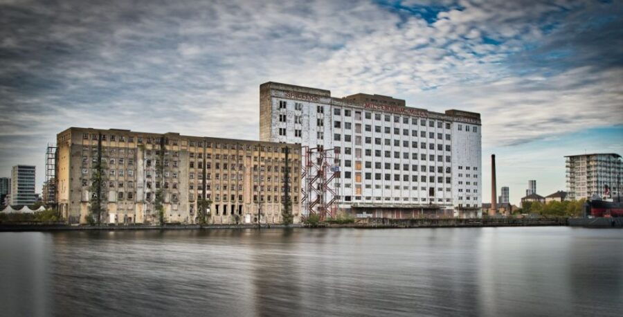 London: Harry Potter Guided Walking Tour With Platform 9 ¾ - Good To Know