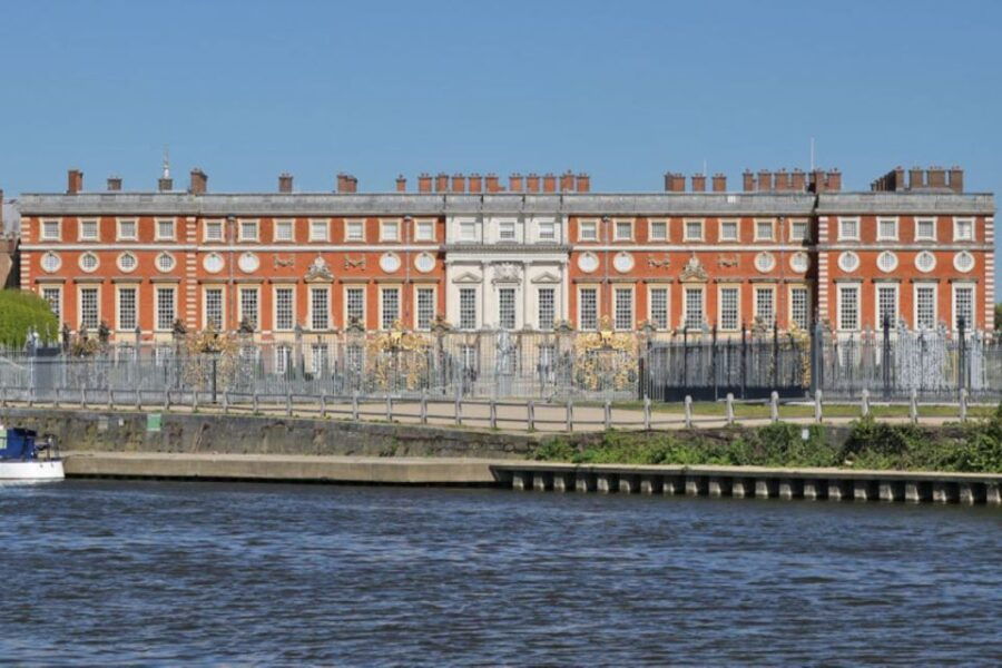 London: Richmond to Hampton Court River Thames Cruise - Good To Know