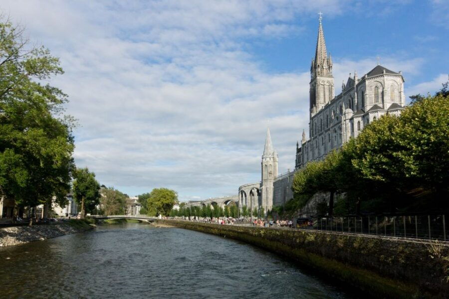 Lourdes: Spiritual and Historical Guided Tour - Good To Know