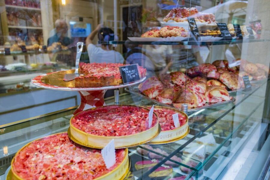 Lyon: Guided Evening Food Tour