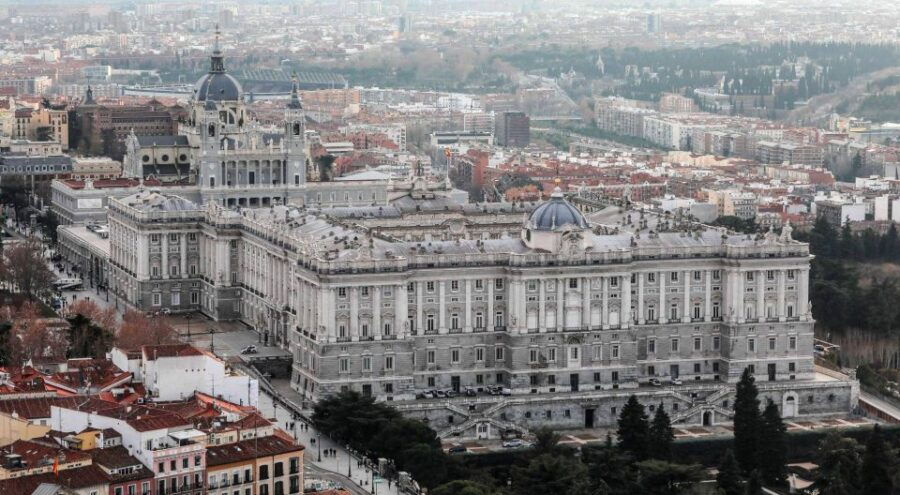 Madrid: City Walking Tour & Royal Palace Skip-the-Line Tour - Good To Know