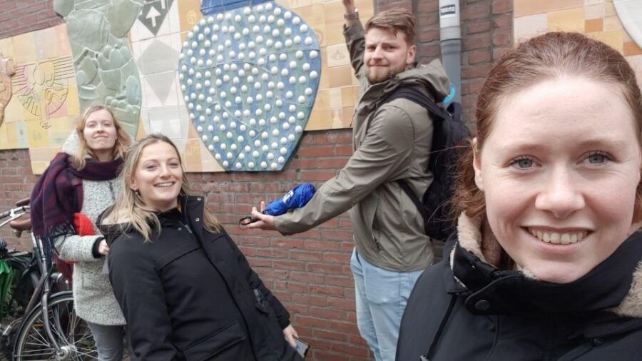 Manchester: Whatsapp Murder Mystery Interactive City Tour - Good To Know