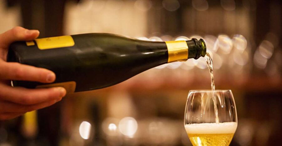 Milan: Wine Tasting Experience in the City Centre - Good To Know