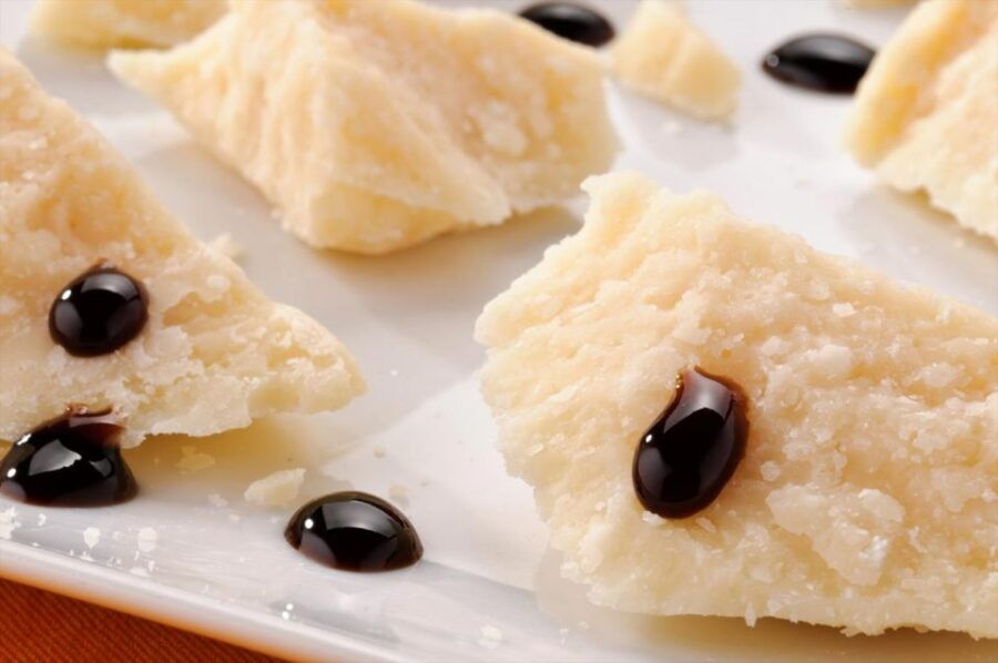 Modena: Balsamic Vinegar Cellar Guided Tour