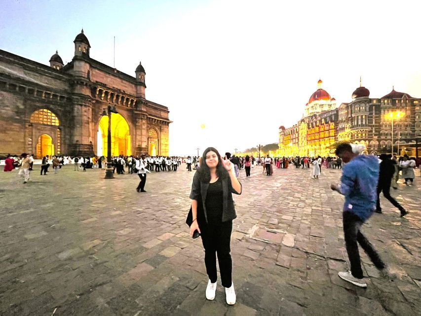 Mumbai in Lights: Private Night Sightseeing of Iconic Sights - Good To Know