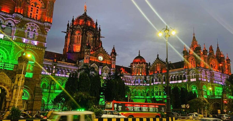 Mumbai: Private Night Sightseeing Tour With Dinner - Good To Know