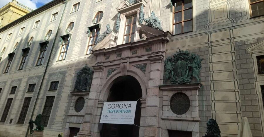Munich Residenz: Private Tour With Artist Paul Riedel - Good To Know