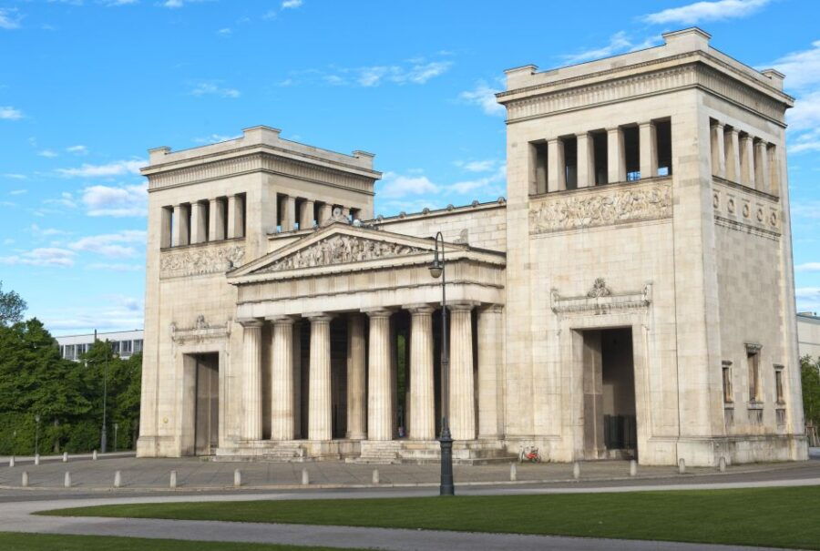 Munich: Third Reich and World War II Private Guided Tour - Tour Experience