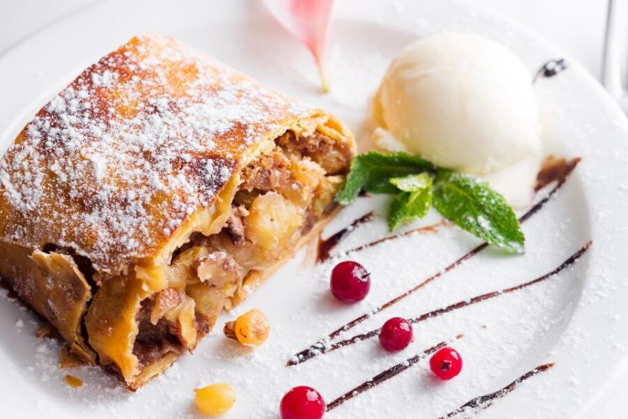 Munich: Traditional German Food and Old Town Private Tour - Good To Know