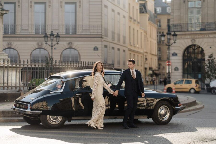 Paris: Private Guided City Tour in a Traction Avant or DS 21 - Good To Know