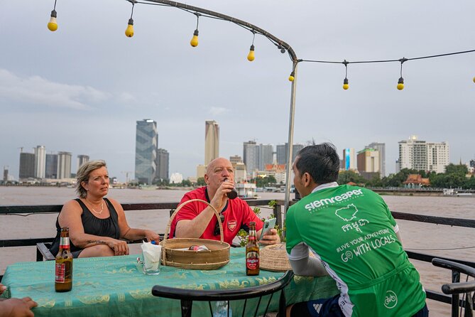 Phnom Penh Bike & Boat Sunset Tour