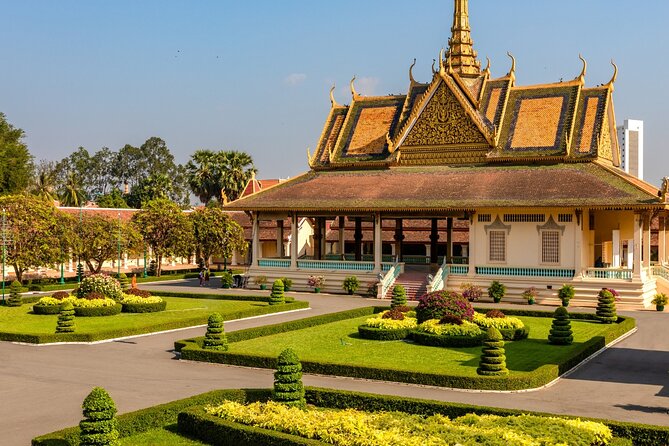 Phnom Penh Tour: Royal Palace, Killing Field, Tuol Sleng Museum - Good To Know