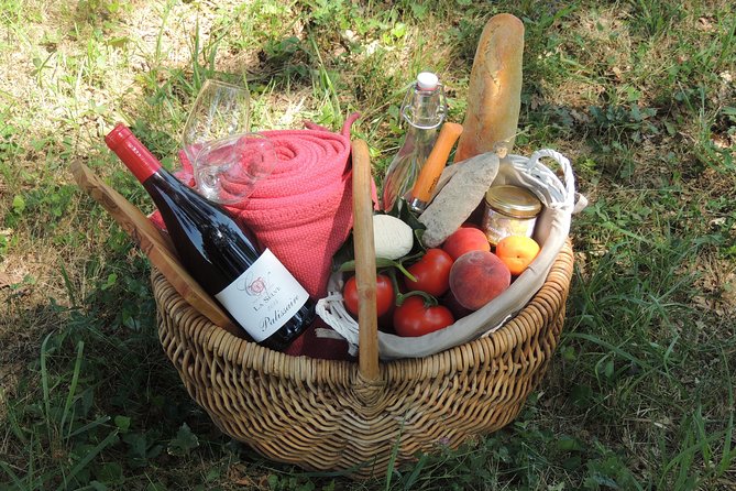 Picnic at the Château De La Selve! - Good To Know