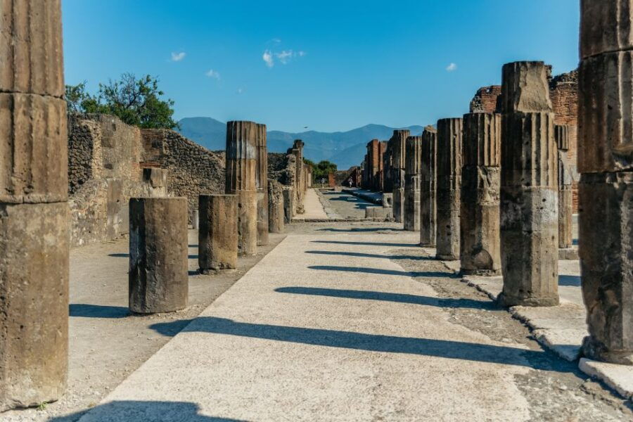 Pompeii: Archaeological Park Tour With Skip-The-Line Entry