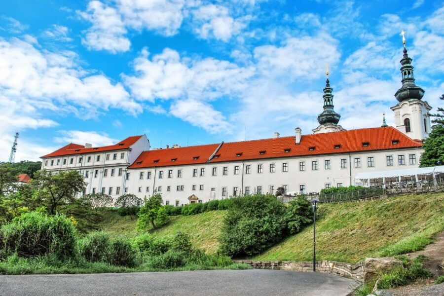 Prague: 4-Hour Segway and Scooter Tour With Lunch and Drinks - Good To Know