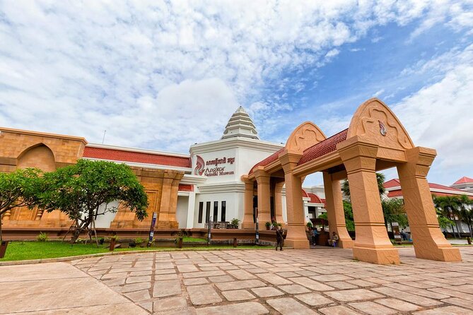 Private City Tour in Siem Reap - Good To Know