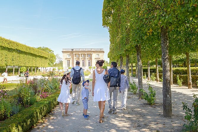 Private Half-Day Trip to Versailles From Paris With Macarons - Good To Know