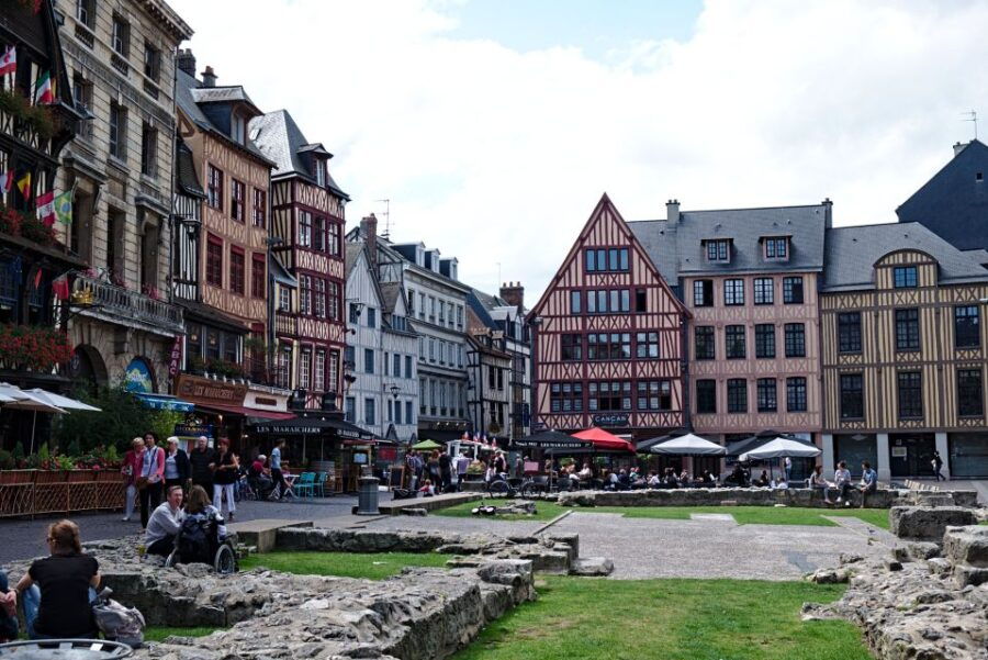 6 Best Walking Tours In Rouen