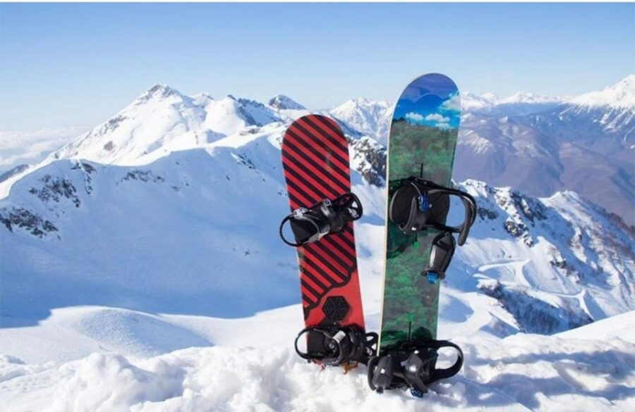 Saturday Departure, Snowboard Day Trip Tour