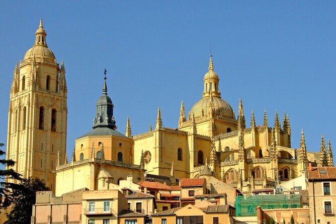 Segovia Tour With Guided Walking Tour Included - Good To Know