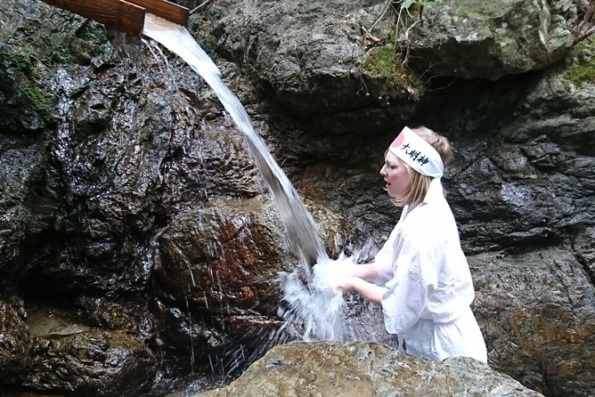 Shirataki Takigyo Waterfall Meditation Experience in Toba