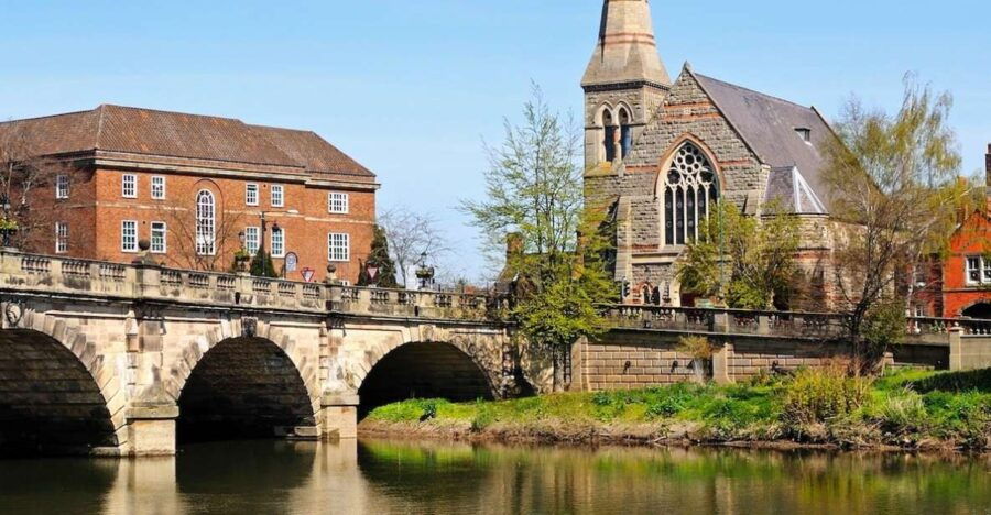 Shrewsbury: Walking Tour & Audio Guide of Darwin’s Origins