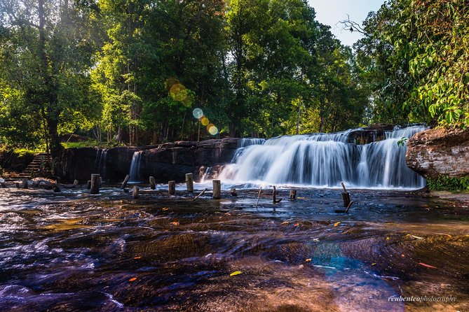 Siem Reap: Kulen Waterfall & 1000 Linga River Small-Group Tours