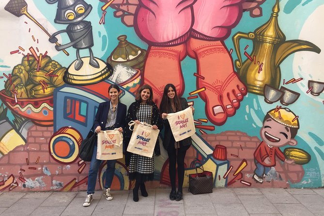 Street Art Guided Tour in Madrid
