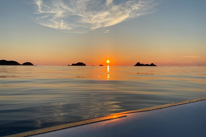 Sunset Boat Cruise With Aperitif at the Sanguinary Islands - Good To Know