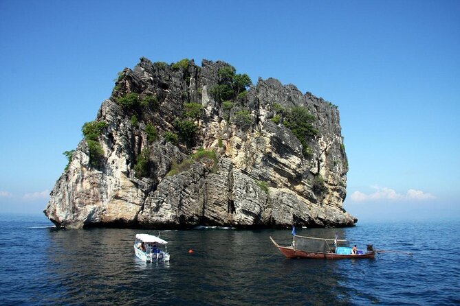 Tin Adventure Sea Tour to Koh Rok and Koh Haa From Koh Lanta