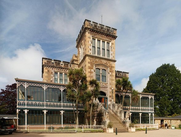 Tour of Larnachs Castle and Wildlife Cruise on Otago Harbour - Dunedin & The Otago Peninsula