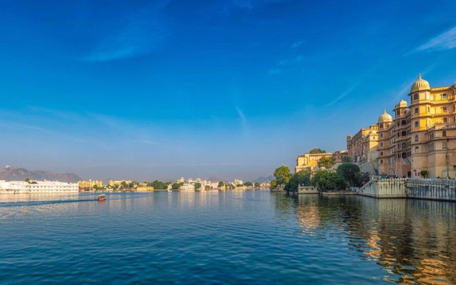 Udaipur Full-Day Private Tour With Boat Ride and Lunch - Booking and Cancellation Details