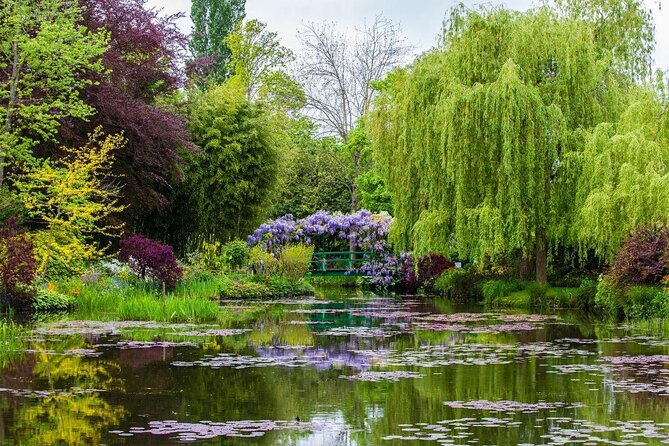 Versailles Palace & Giverny Private Guided Tour From Paris - Skip The Line - Good To Know