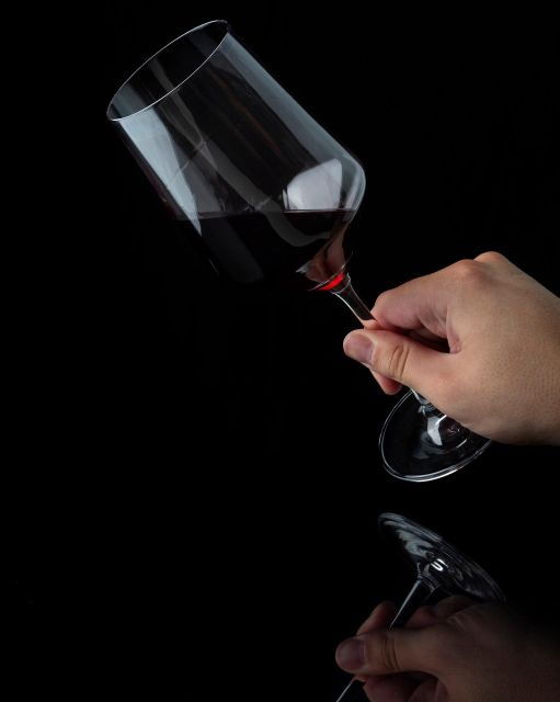 Wine Tasting IN THE DARK!