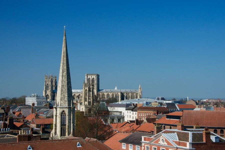 York: 1-Hour Small Group Evening Walking Tour - Good To Know