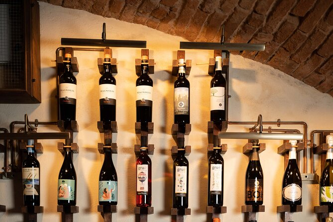 1-Hour Guided Tuscan Wine Tasting in Florence